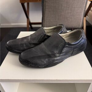 Steve Madden Men's Black Leather Slip-On Shoes sz 8 fits narrow